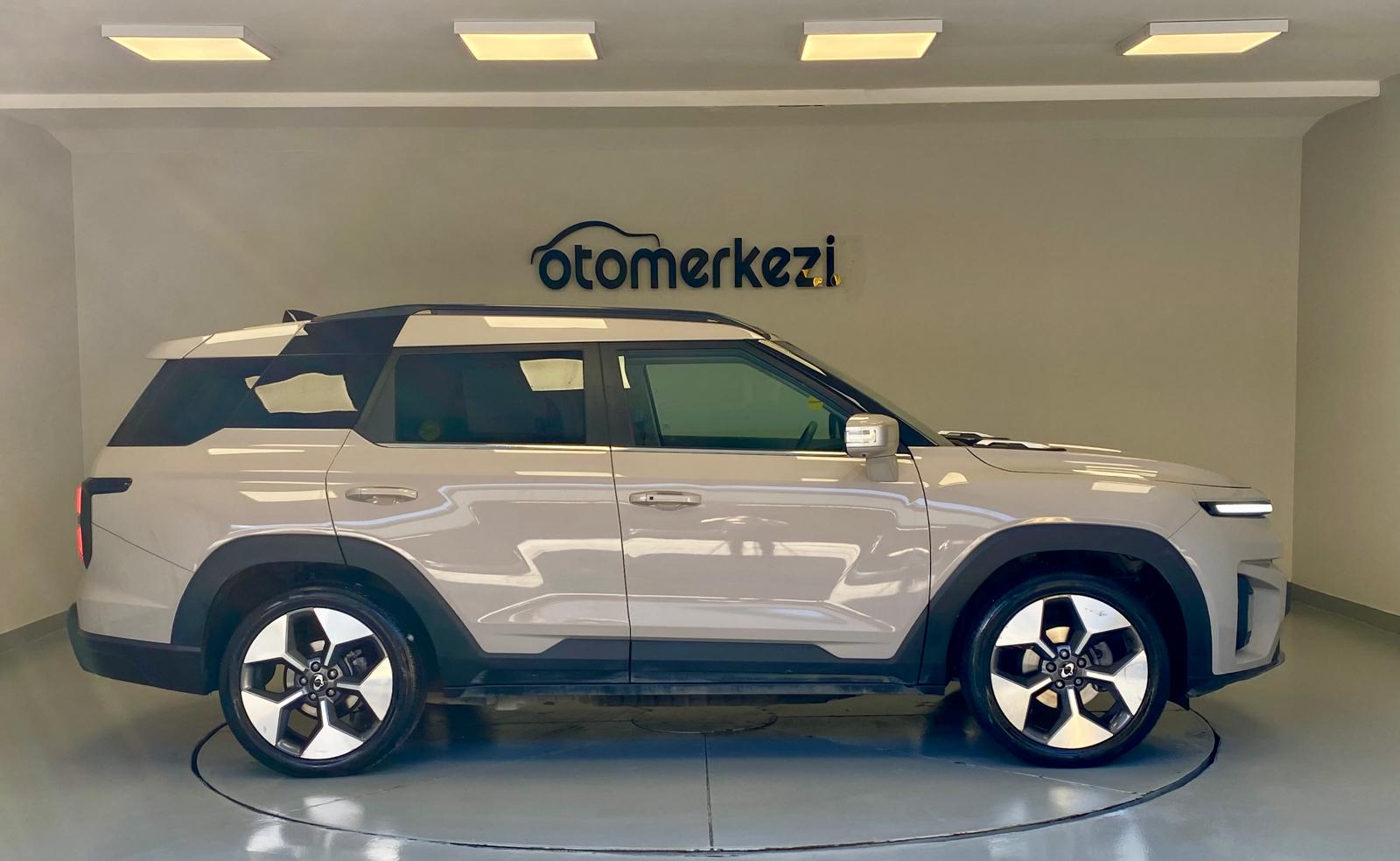 KGMOBILITY TORRES 24